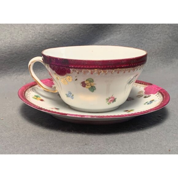 Vintage Victoria Austria Floral Teacup & Saucer Set Porcelain China - Picture 16 of 16